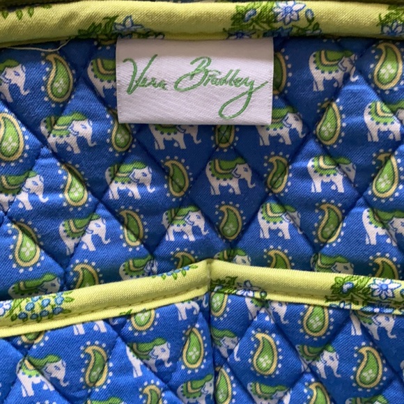 🌿🐘💚 VERA BRADLEY ELEPHANT QUILTED BACKPACK BAG RETIRED PATTERN LIME GREEN - Picture 3 of 11